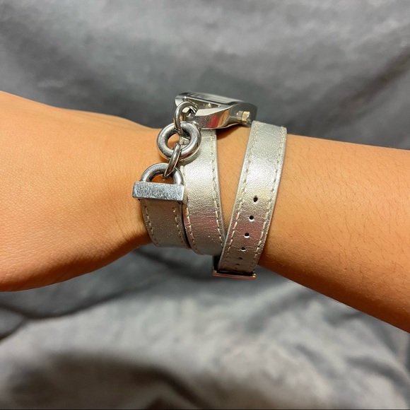 Versace watch - Picture 2 of 6